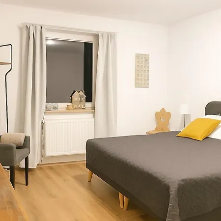 Uevilla Fuer Freunde 3 Schlafzimmer Apartment *