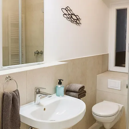 Apartment Uevilla Fuer Freunde 3 Schlafzimmer *